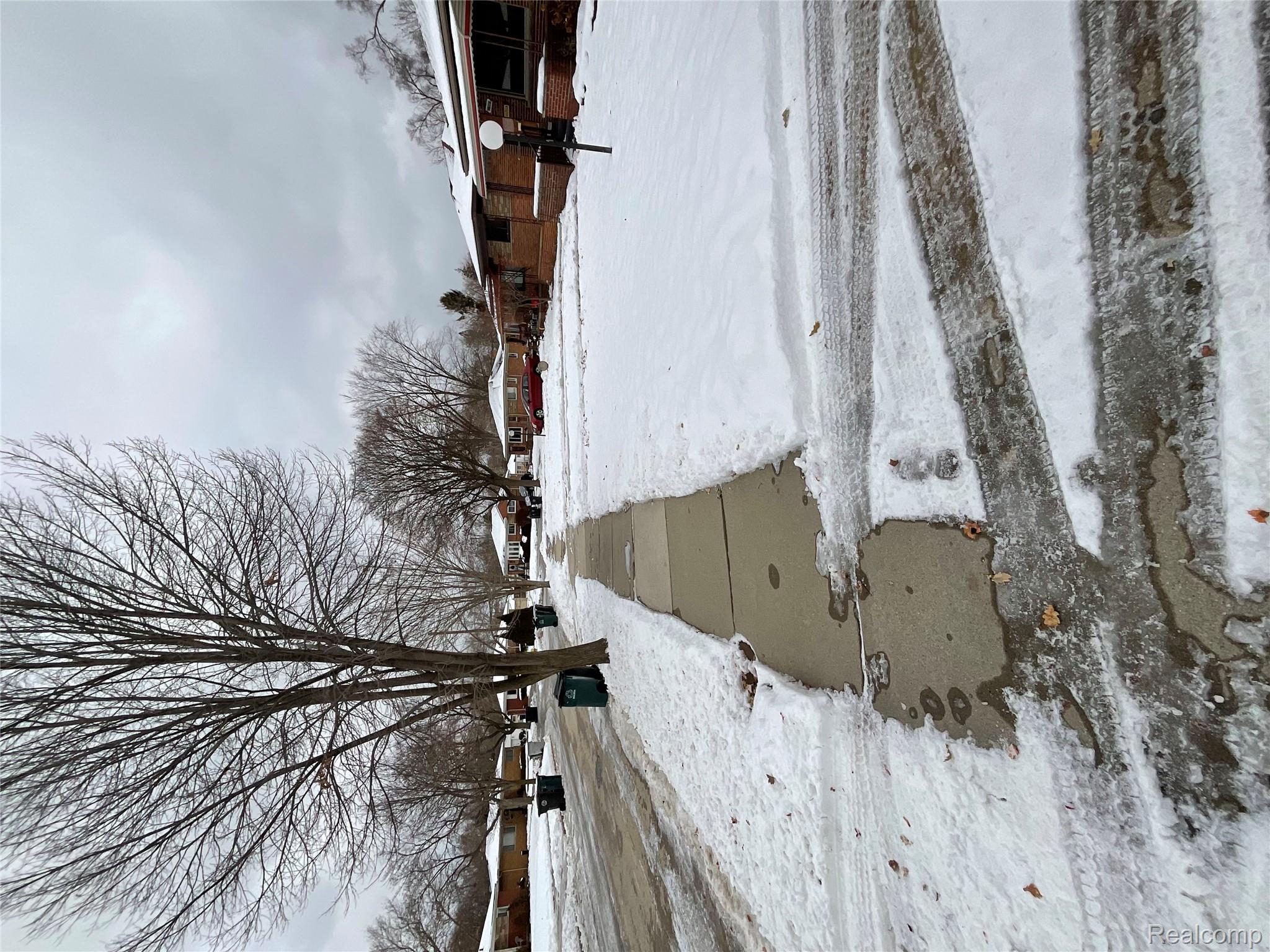 21650 Kipling Street