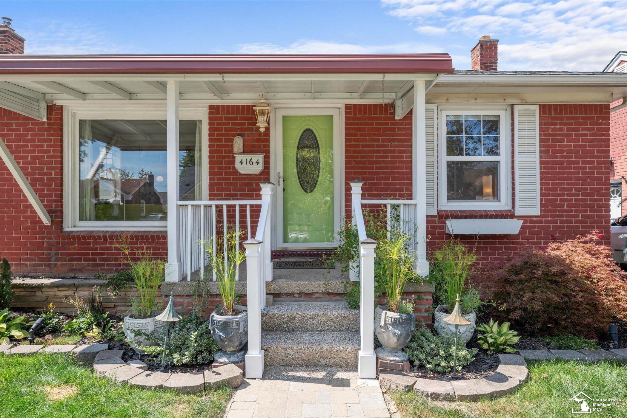 4164 Duplex Avenue