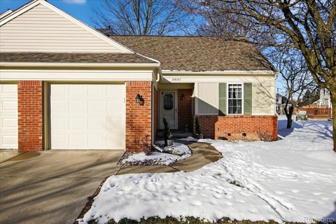 43674 Christopher Court Canton Charter Township MI 48188