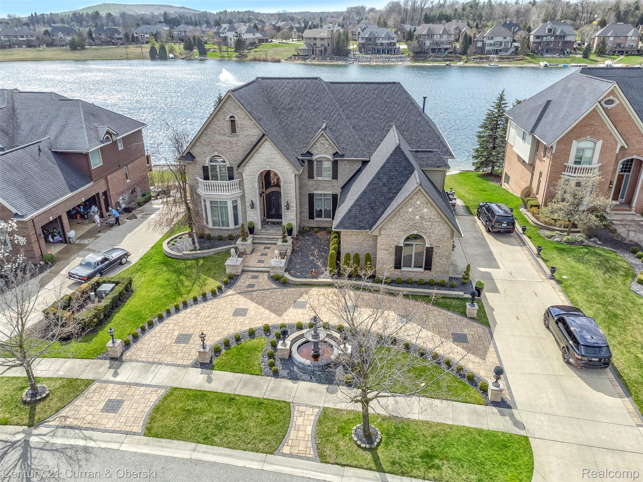 18091 Peninsula Way