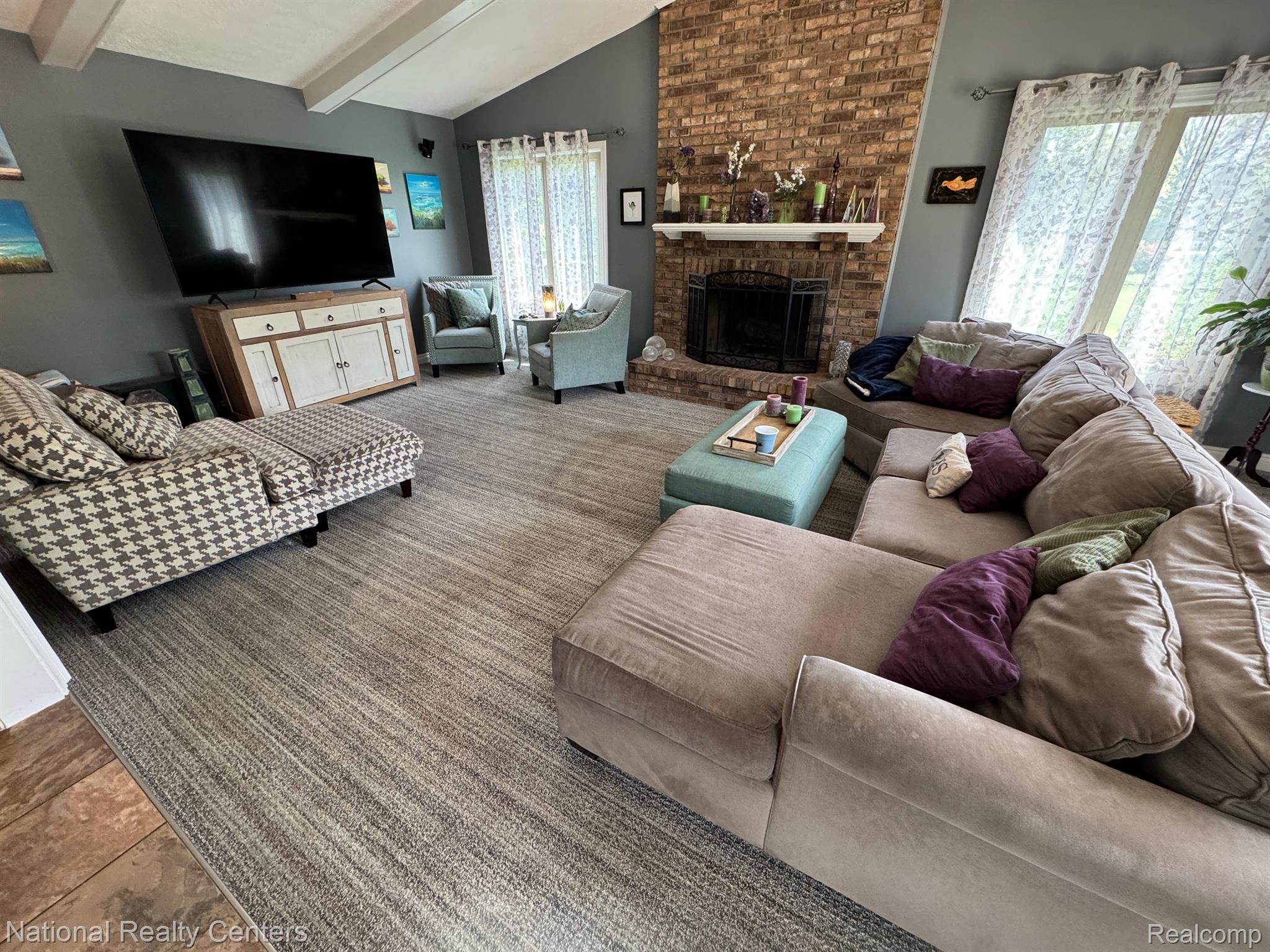 41315 CARRIAGE HILL Drive