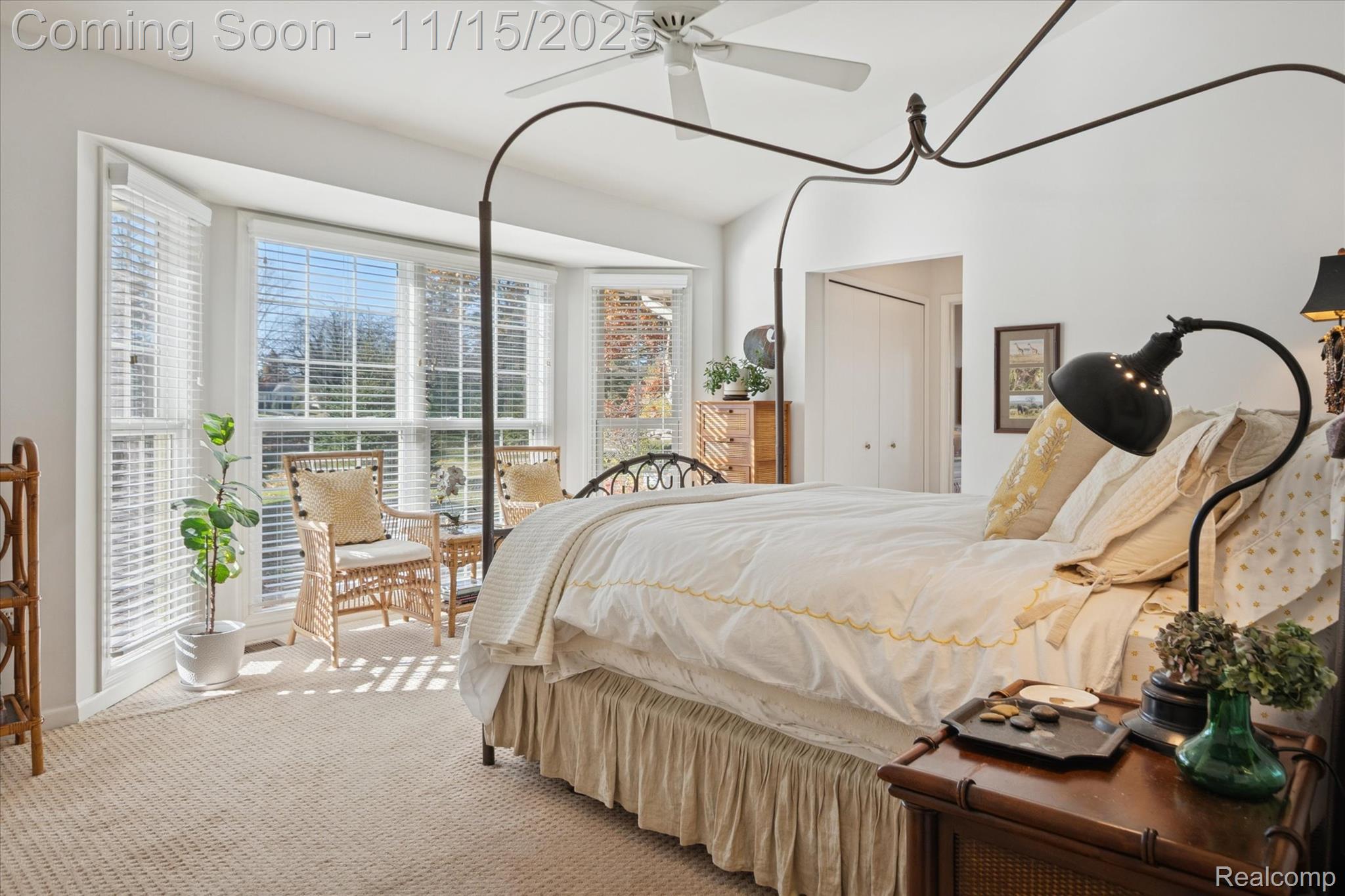 Bloomfield Hills, Michigan 48304, United States, 3 Bedrooms Bedrooms, ,3 BathroomsBathrooms,Residential,Coming Soon,242896