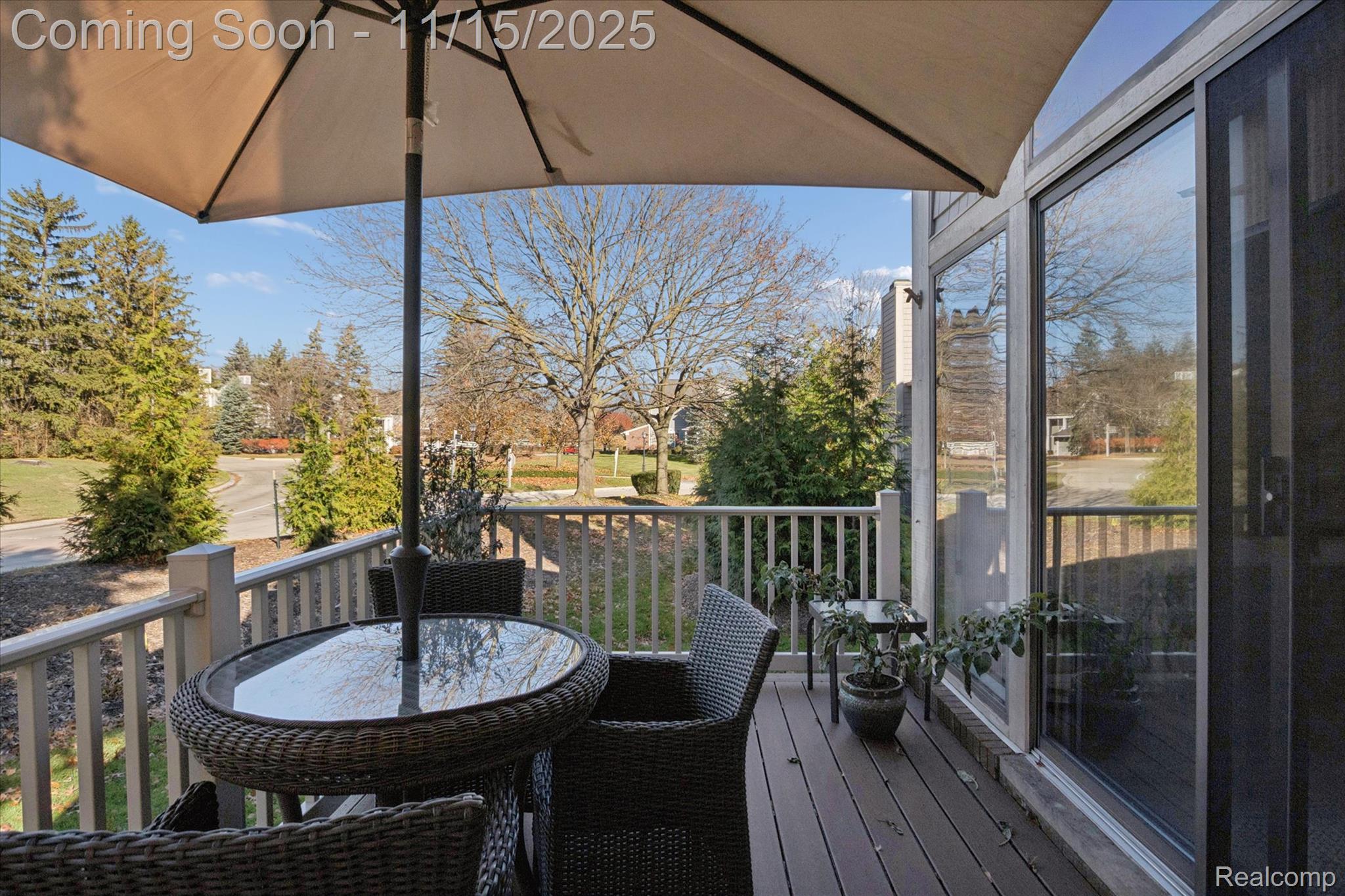 Bloomfield Hills, Michigan 48304, United States, 3 Bedrooms Bedrooms, ,3 BathroomsBathrooms,Residential,Coming Soon,242896