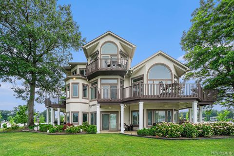 265 Lakeshore Drive Battle Creek City MI 49015