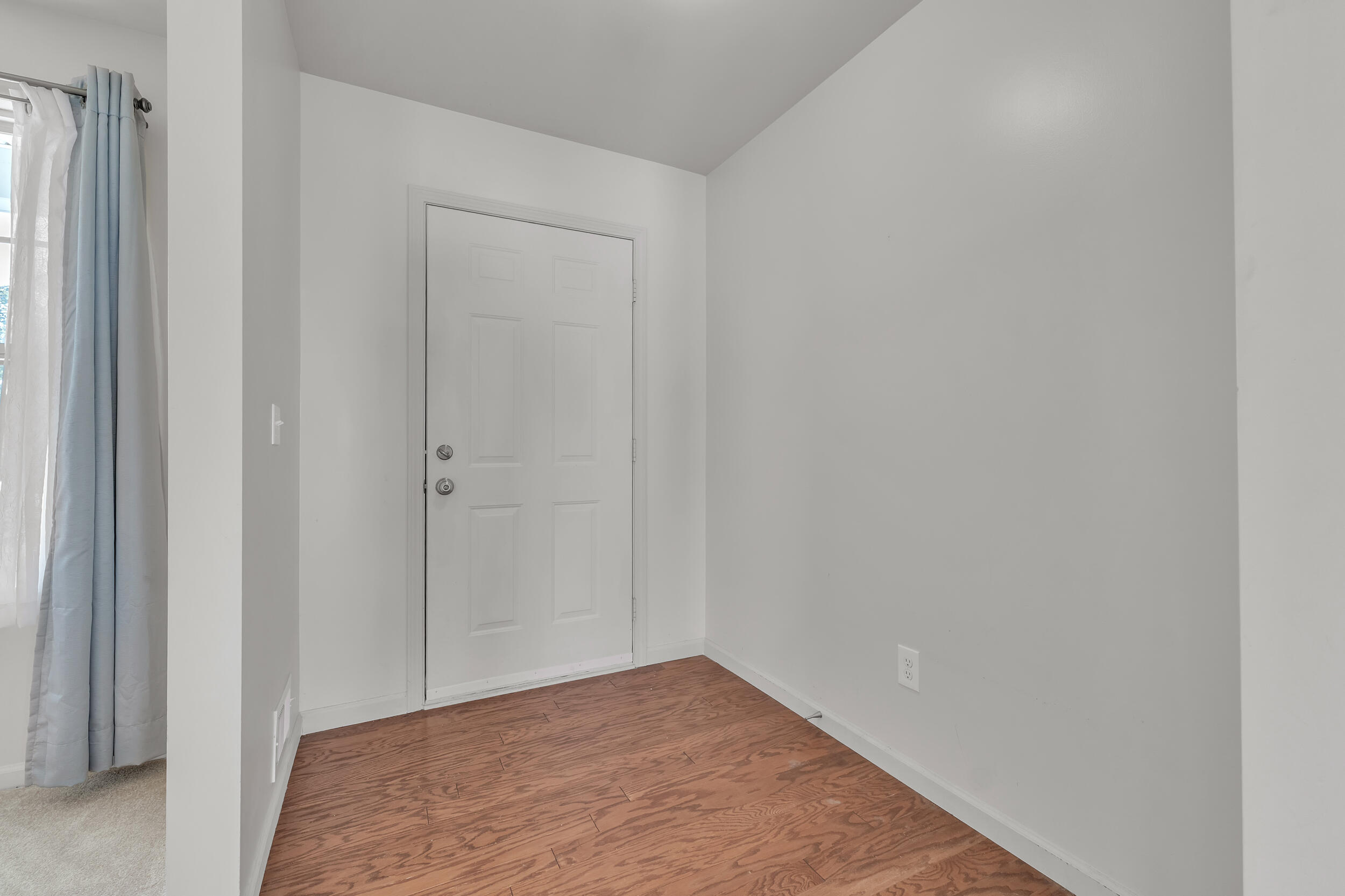 8334 Crab Apple Trail