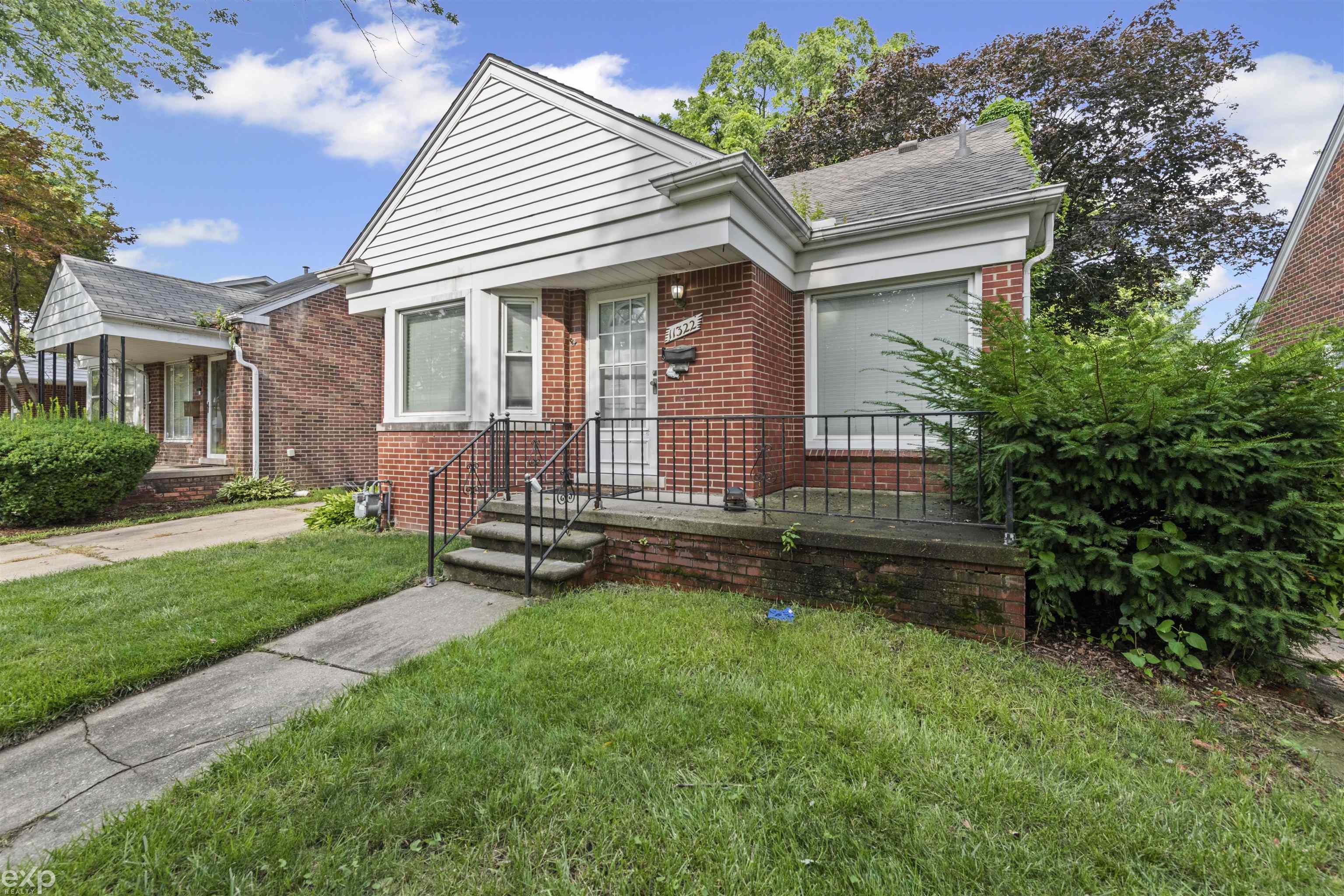 11322 Lucerne Avenue