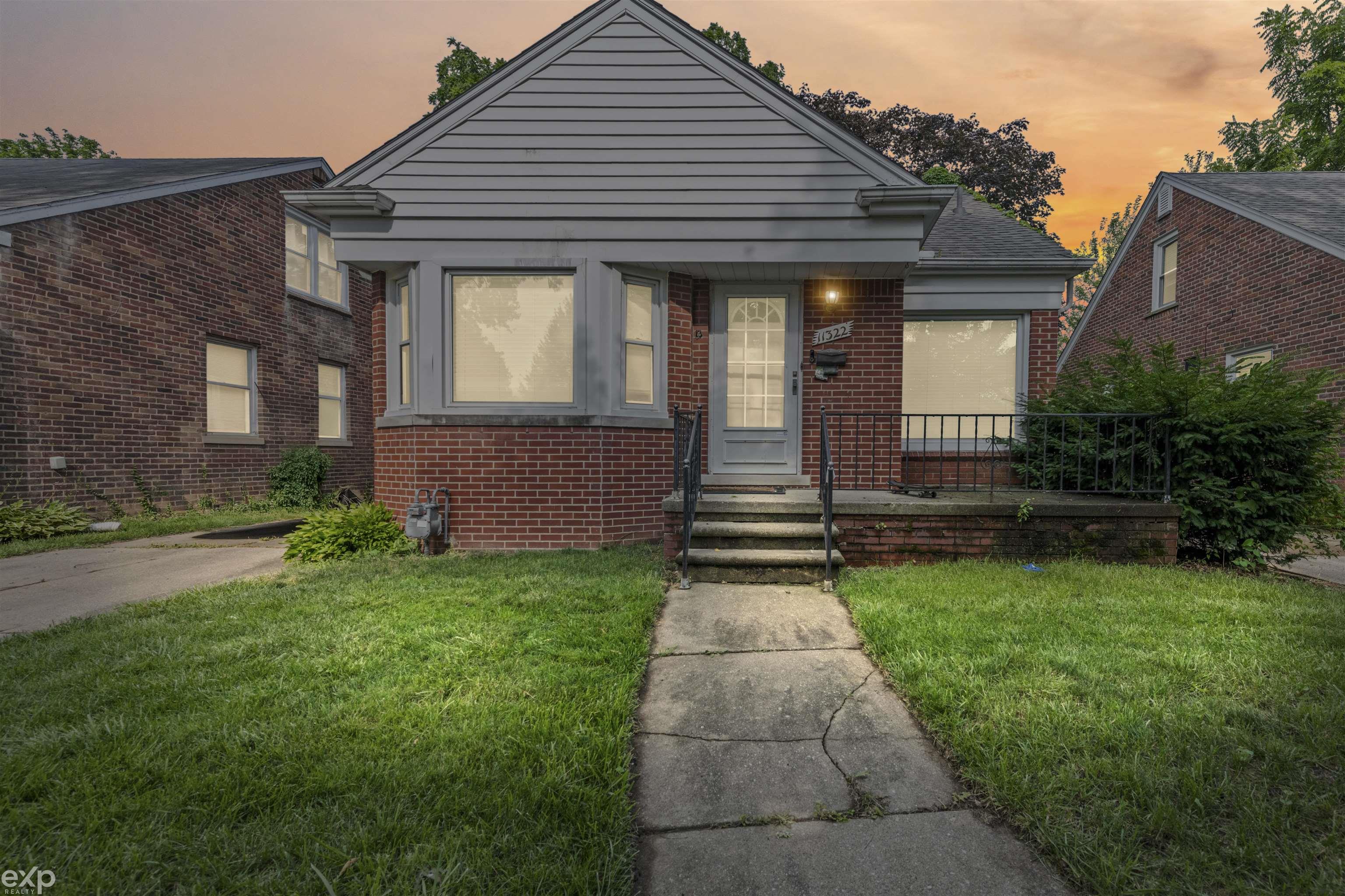 11322 Lucerne Avenue