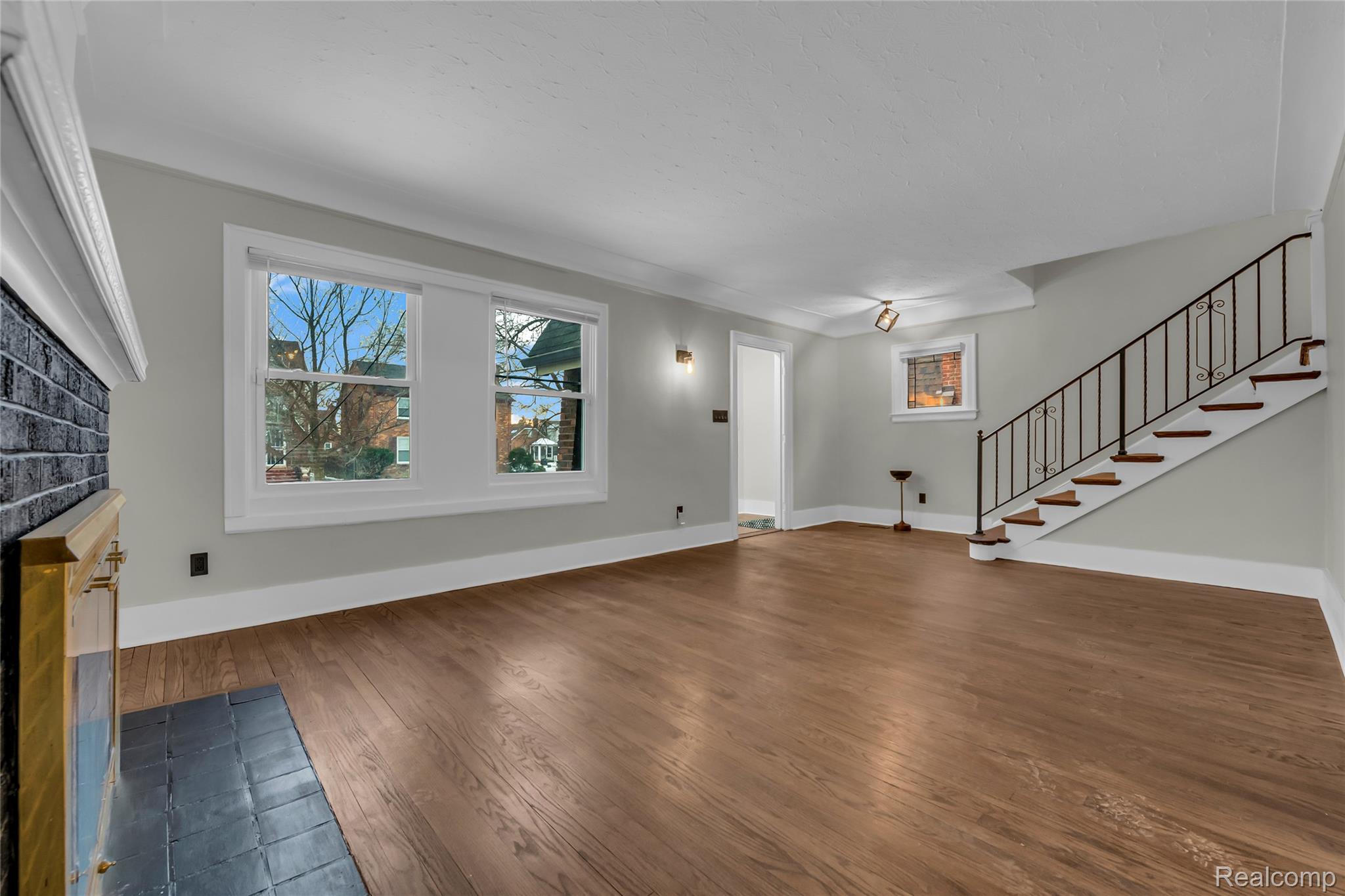 18613 Santa Rosa Drive