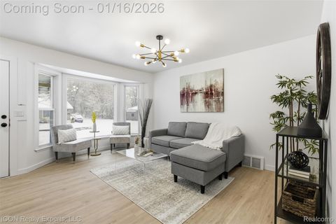 Tiny photo for 901 Argyle Avenue, Pontiac City, MI 48341 (MLS # 20261002917)