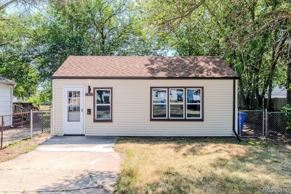 11472 CADILLAC AVE, WARREN, MI 48089 - Image f27fe62e7b1a0e11395bf685d64ef02c/1088080441