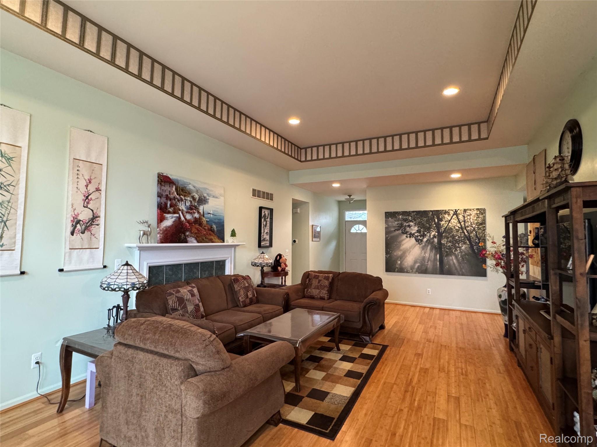 40342 Riverbend Drive