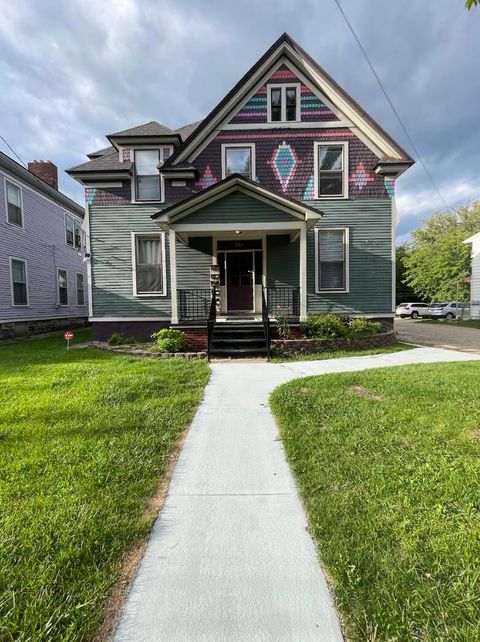 830 W Main Street Kalamazoo City MI 49006