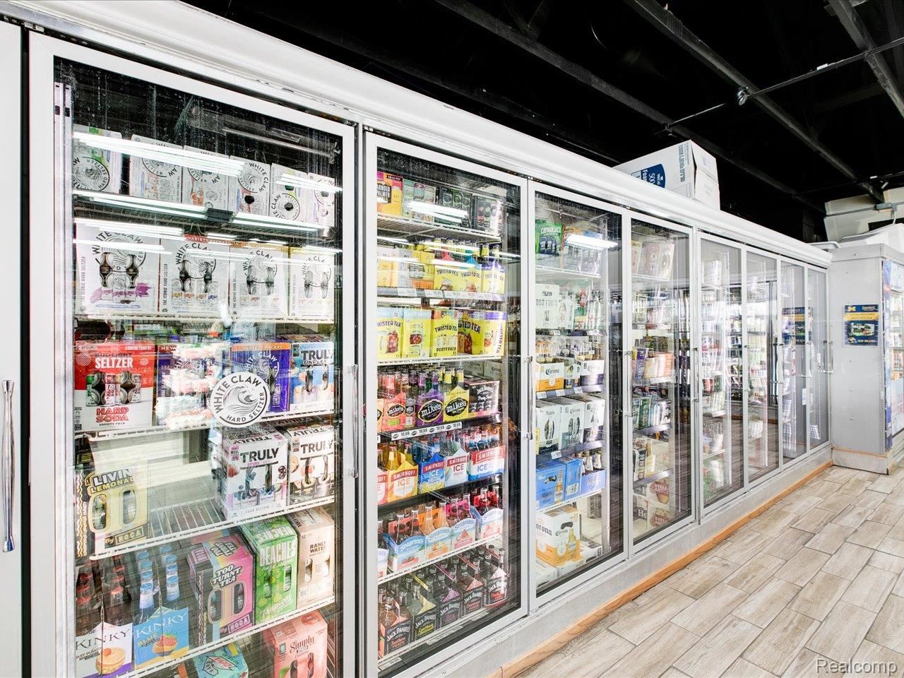 3407 ELECTRIC Avenue