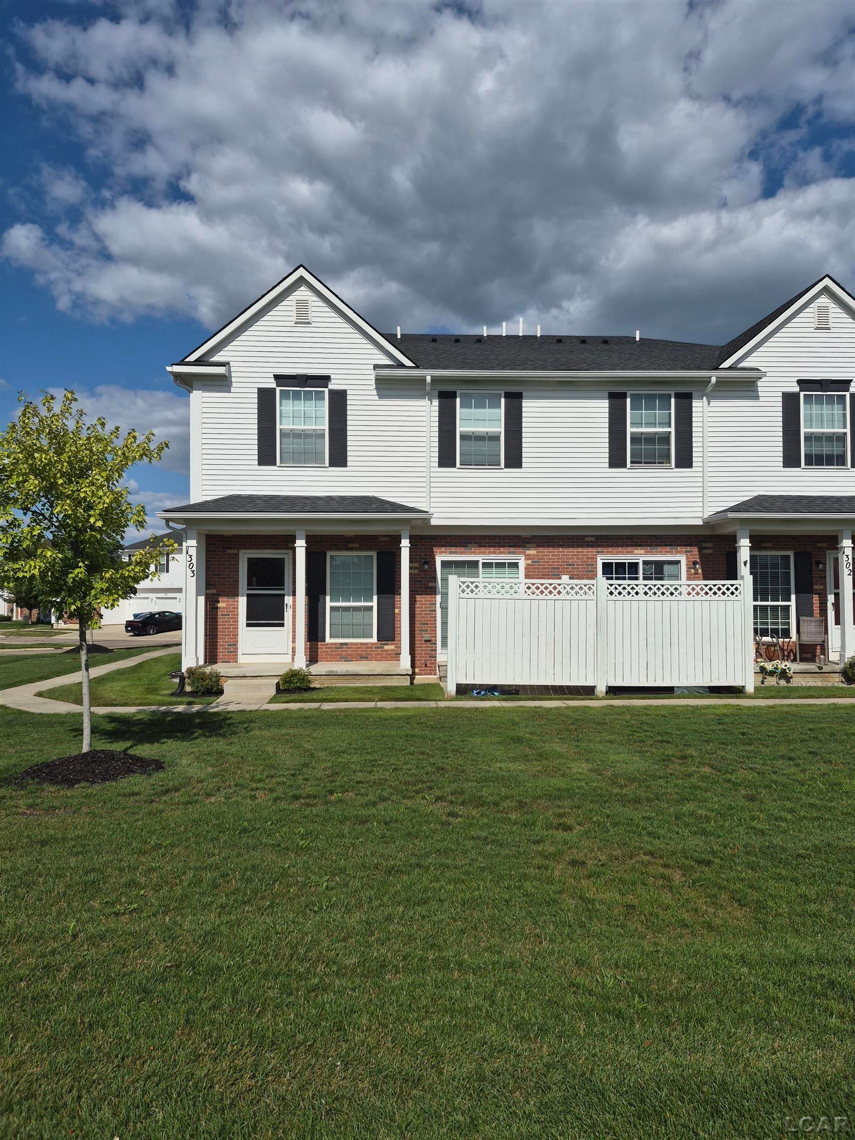 1303 Riversedge Dr Drive