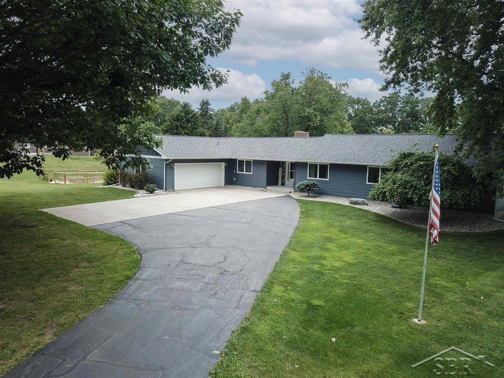 9211 N Union Road