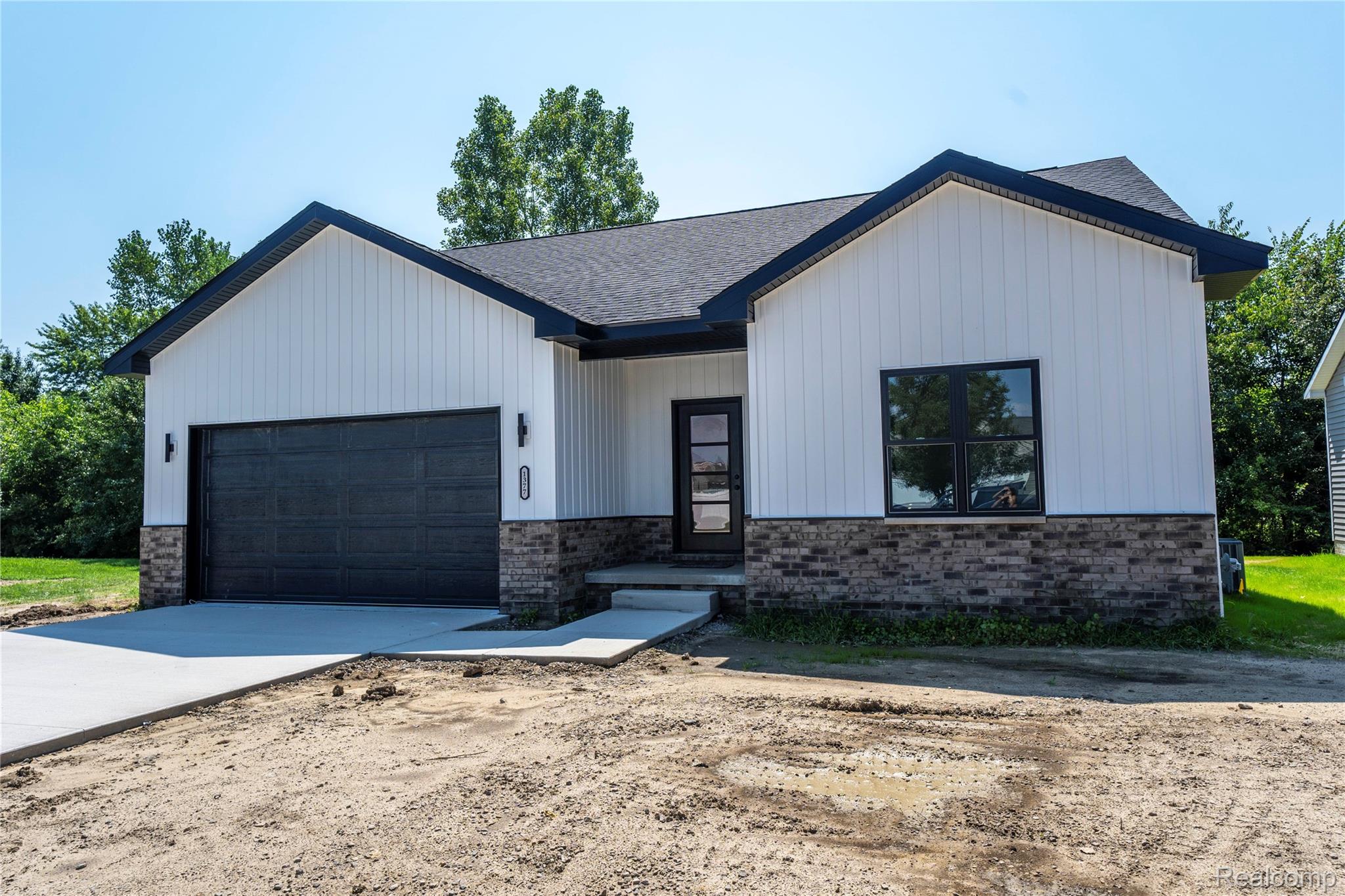 1377 Cedarcrest Drive