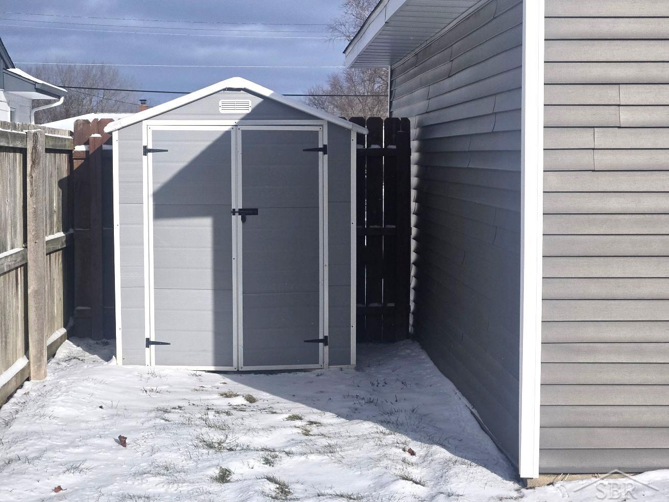 2355 Plainview Drive