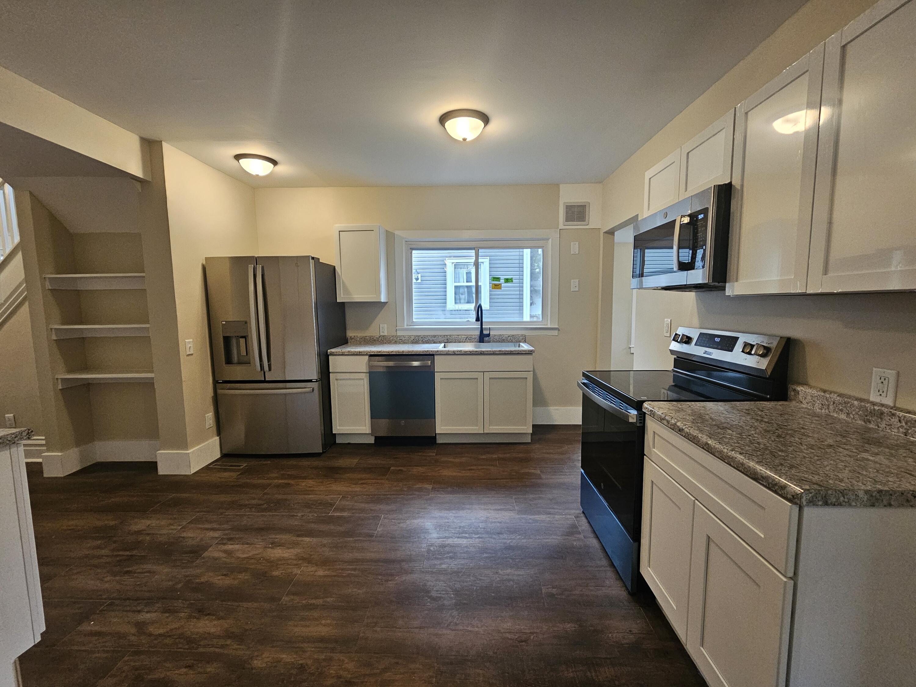 1510 Egleston Avenue