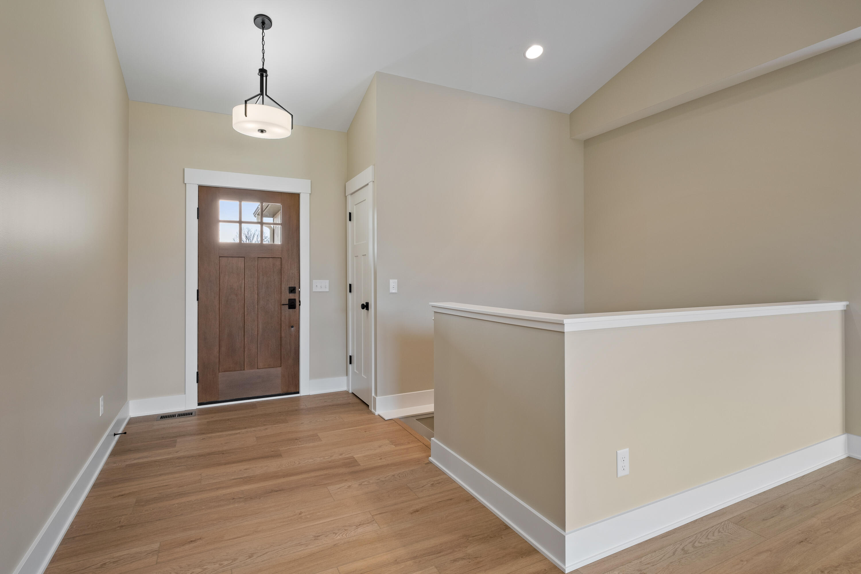 5925 Grand Vista Drive