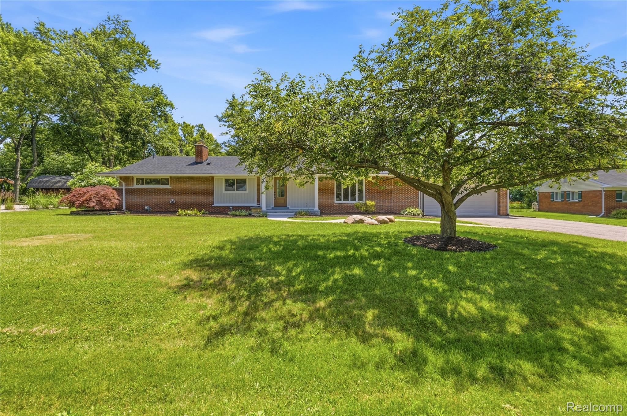 28264 Bayberry Road