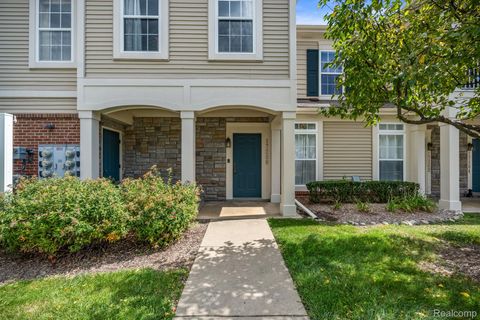 17200 Addington Drive Commerce Charter Township MI 48390