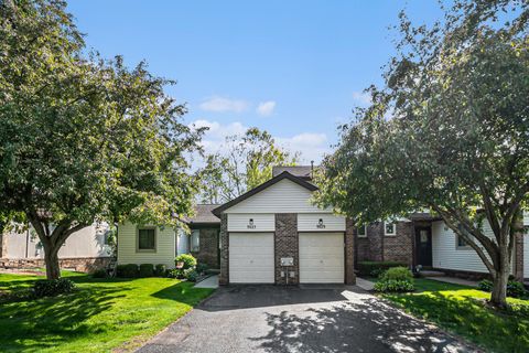 9029 E BLUEWATER Drive Springfield Charter Township Oakland MI 48348