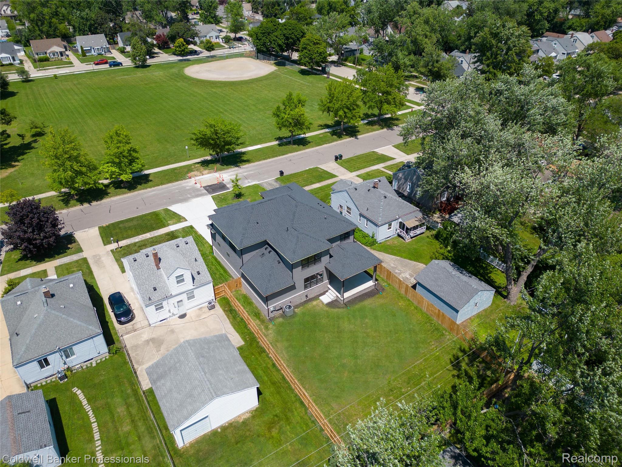 3521 Chester Road