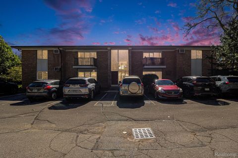 1261 Island Drive 201 Ann Arbor City MI 48105