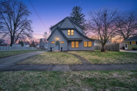 221 N Higby Street Jackson City MI 49202