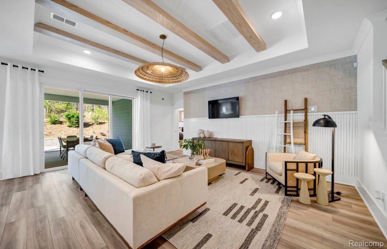 1610 Moss Drive
