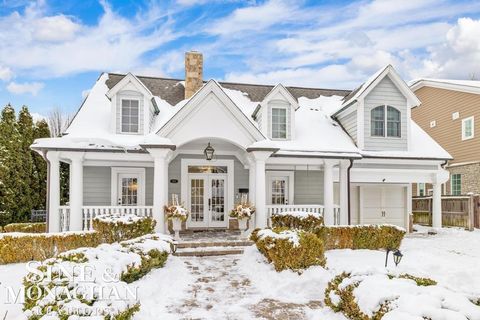 520 Pleasant Street Birmingham City MI 48009