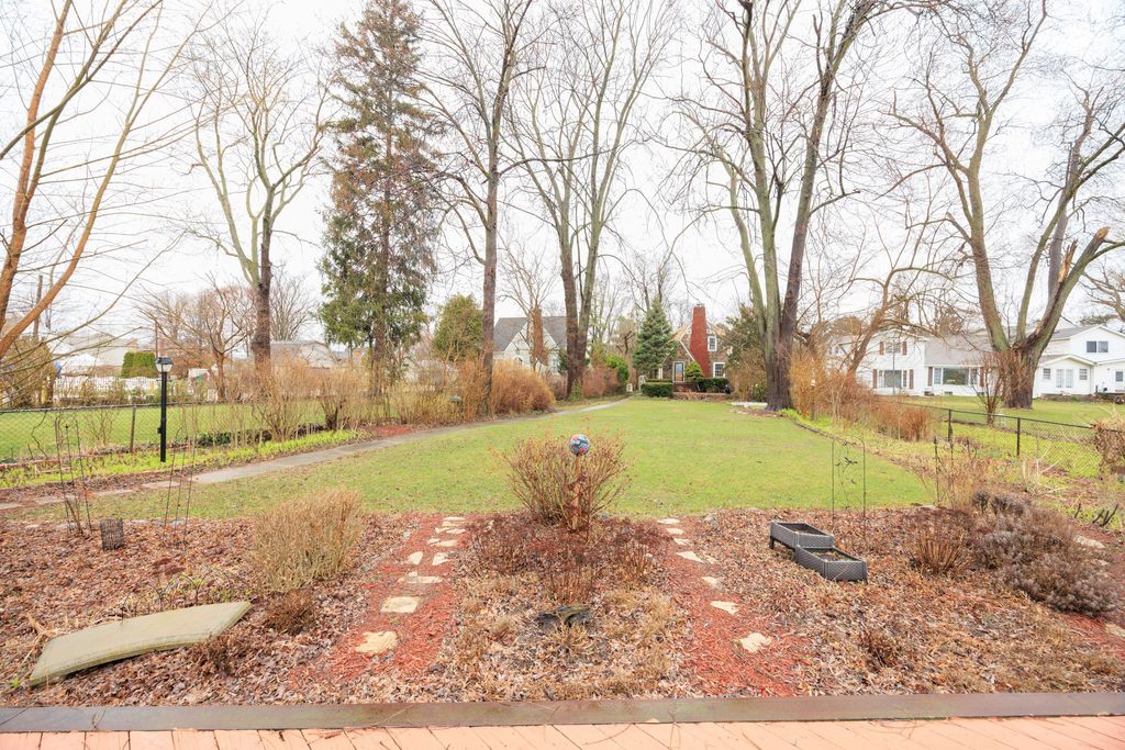 listing image 54