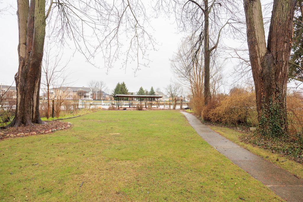 listing image 44