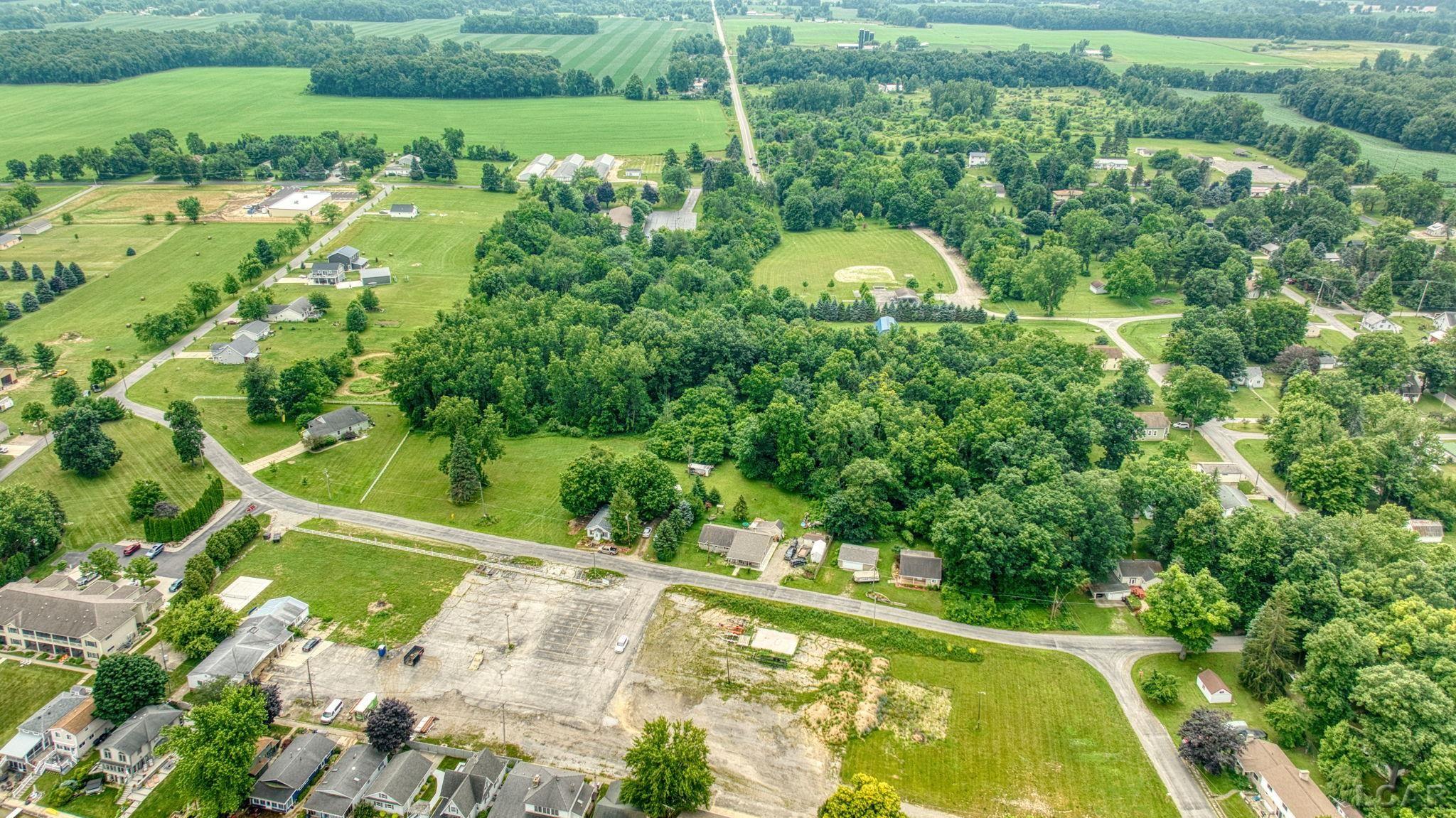 1100 Elm Block Street