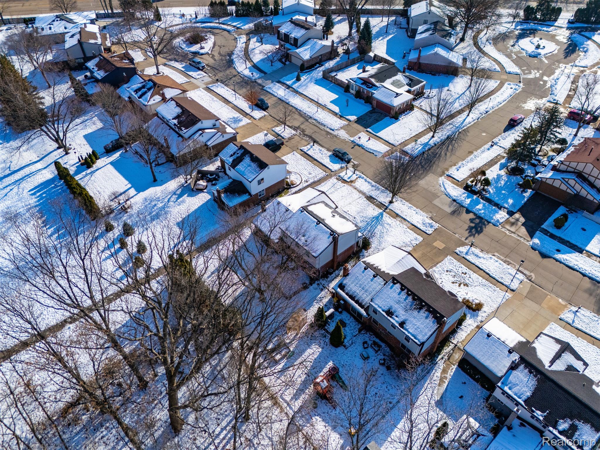 Canton, Michigan 48187, United States, 4 Bedrooms Bedrooms, ,3 BathroomsBathrooms,Residential,Active,257564