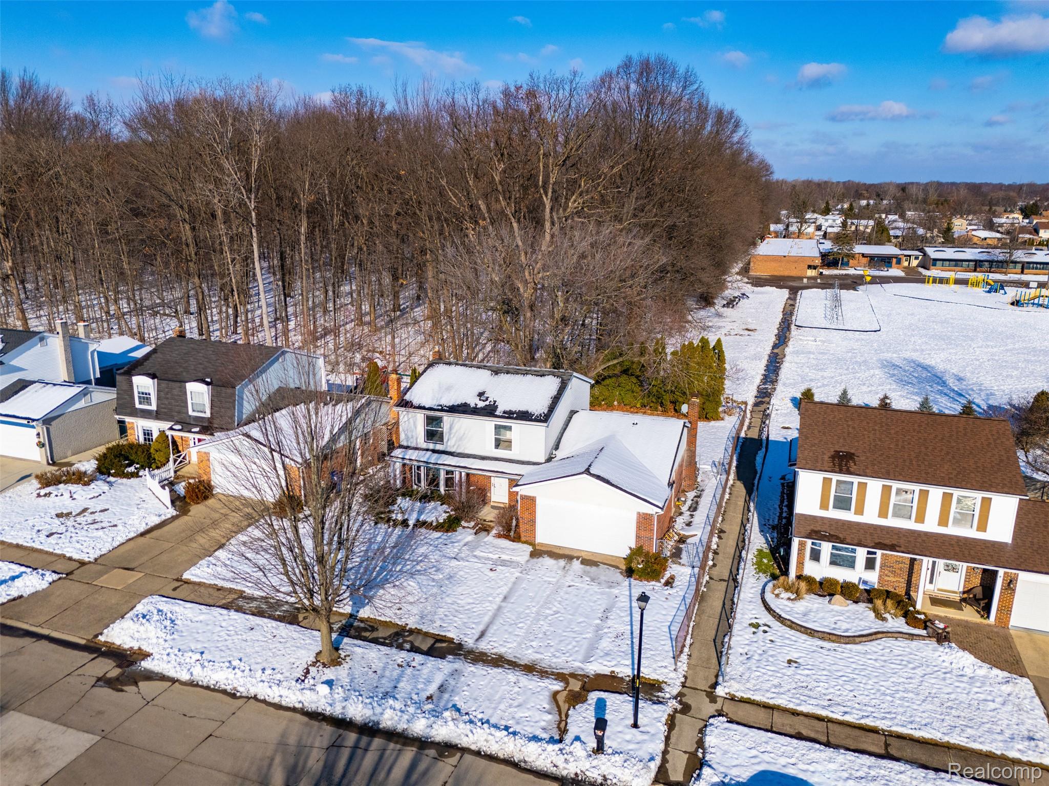 Canton, Michigan 48187, United States, 4 Bedrooms Bedrooms, ,3 BathroomsBathrooms,Residential,Active,257564