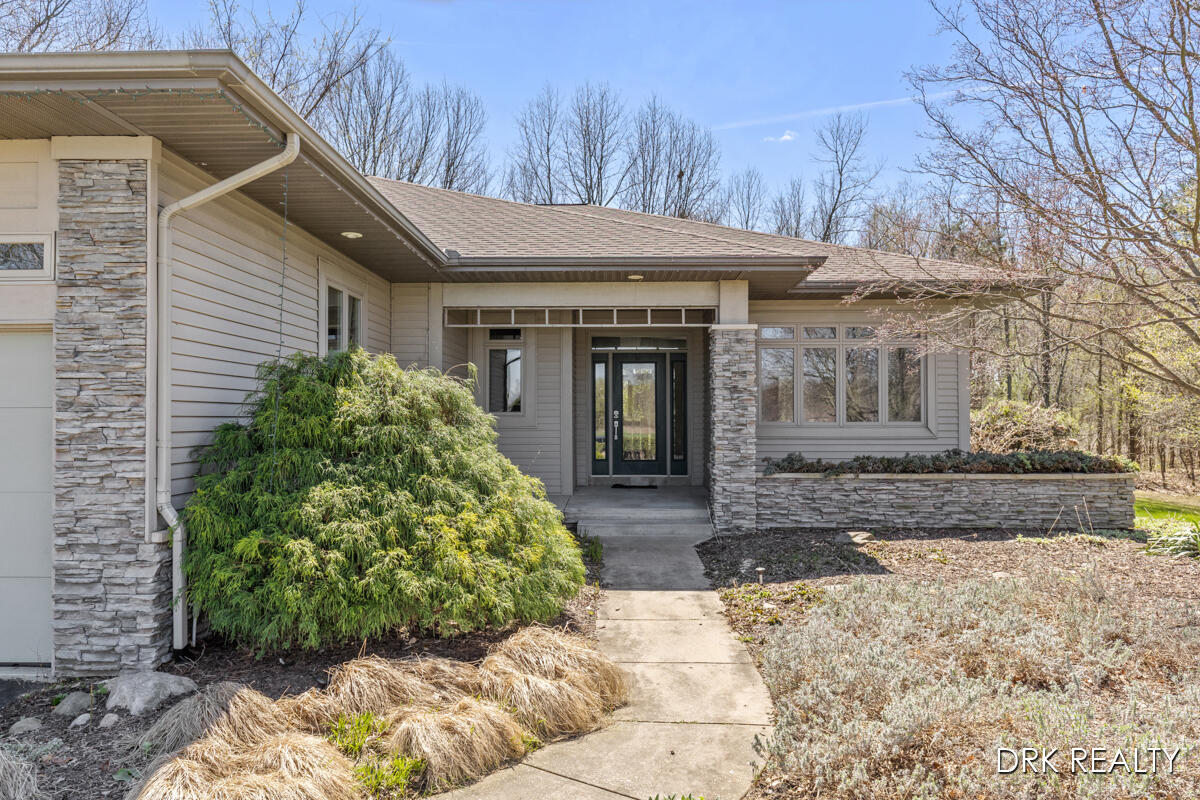 5900 Cannon Hills Drive NE