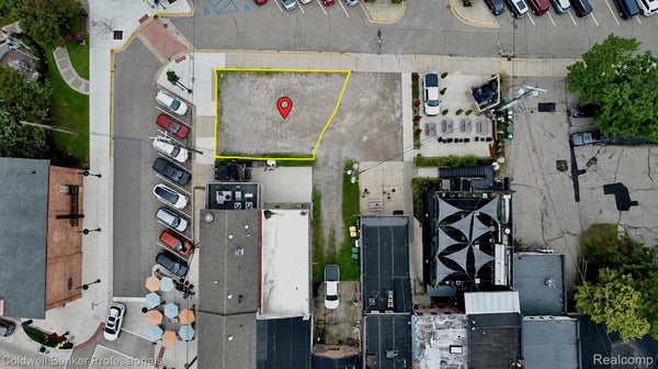 W ST PAUL ST, BRIGHTON, MI 48116 - Image f2e5be89371abeb3d2a96b0e706d6a2f/2356723022