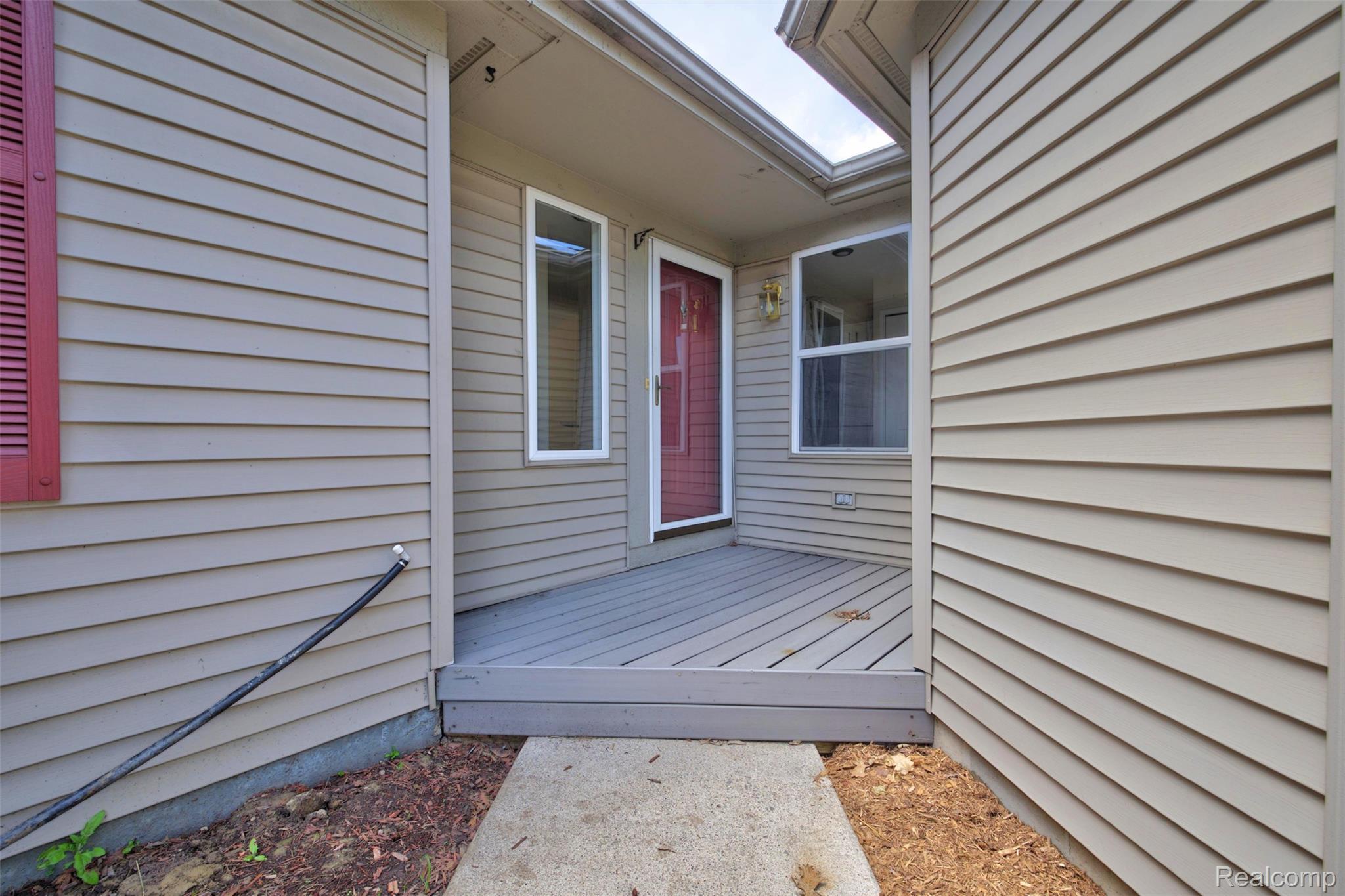 3108 Falcon Drive 25