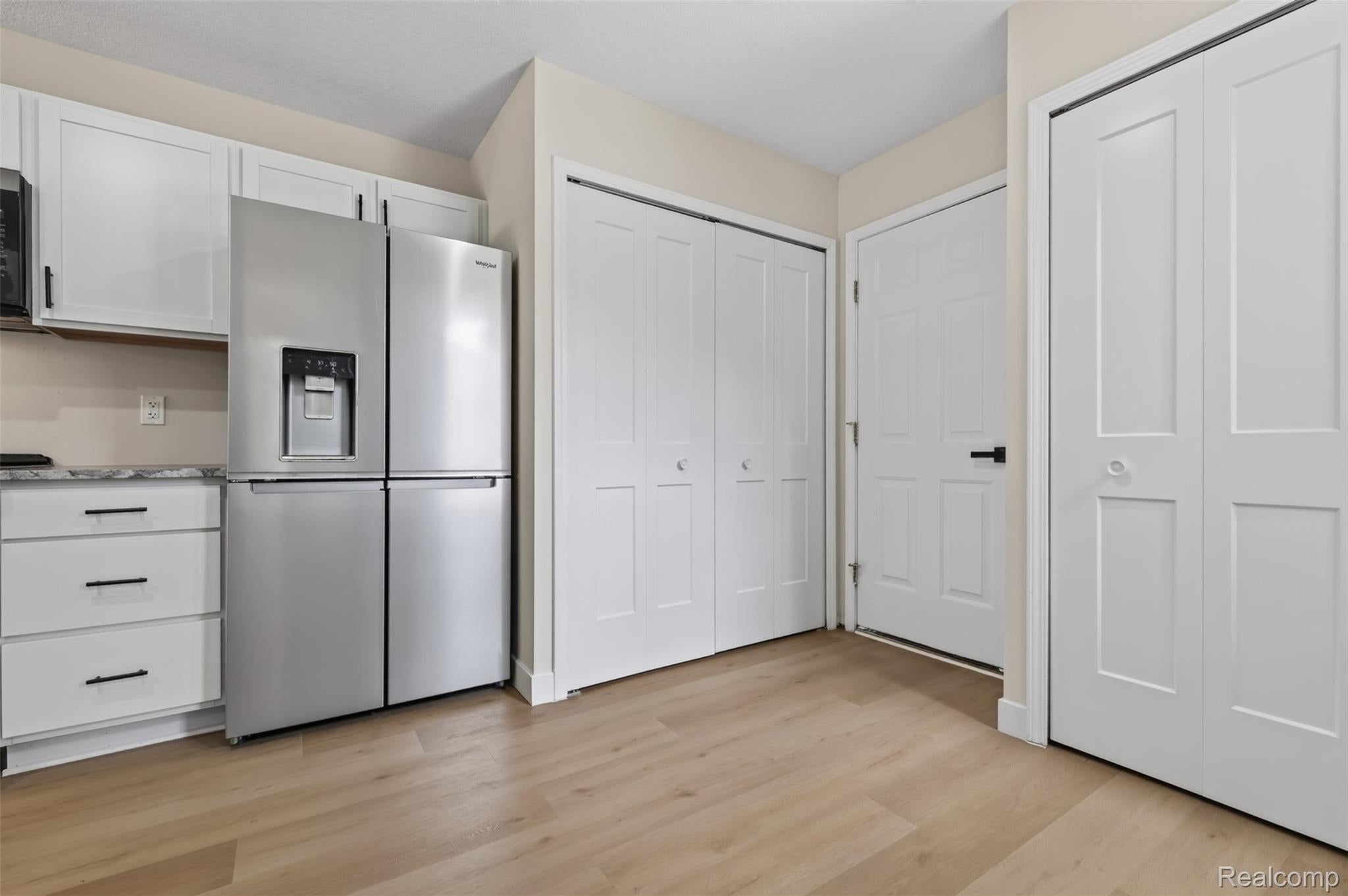 3108 Falcon Drive 25