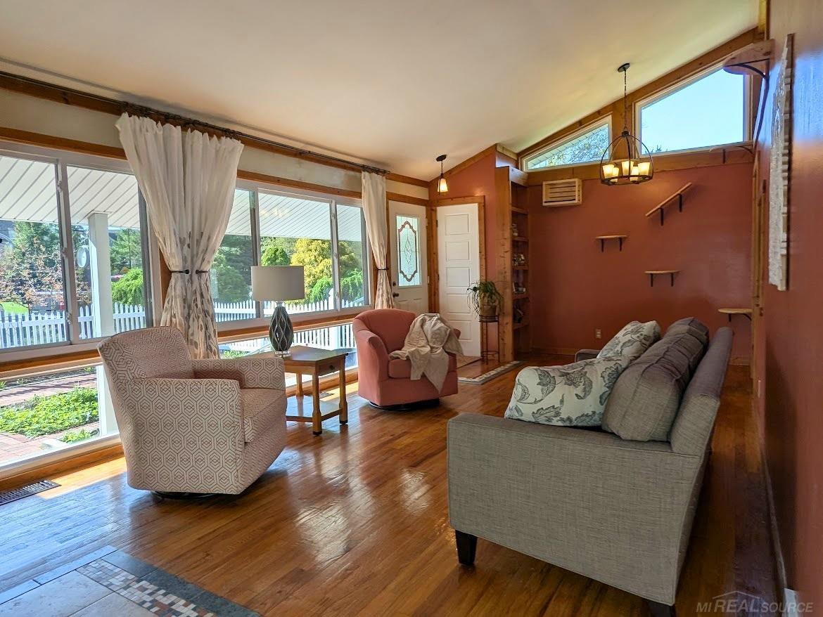 4189 Berkshire Boulevard