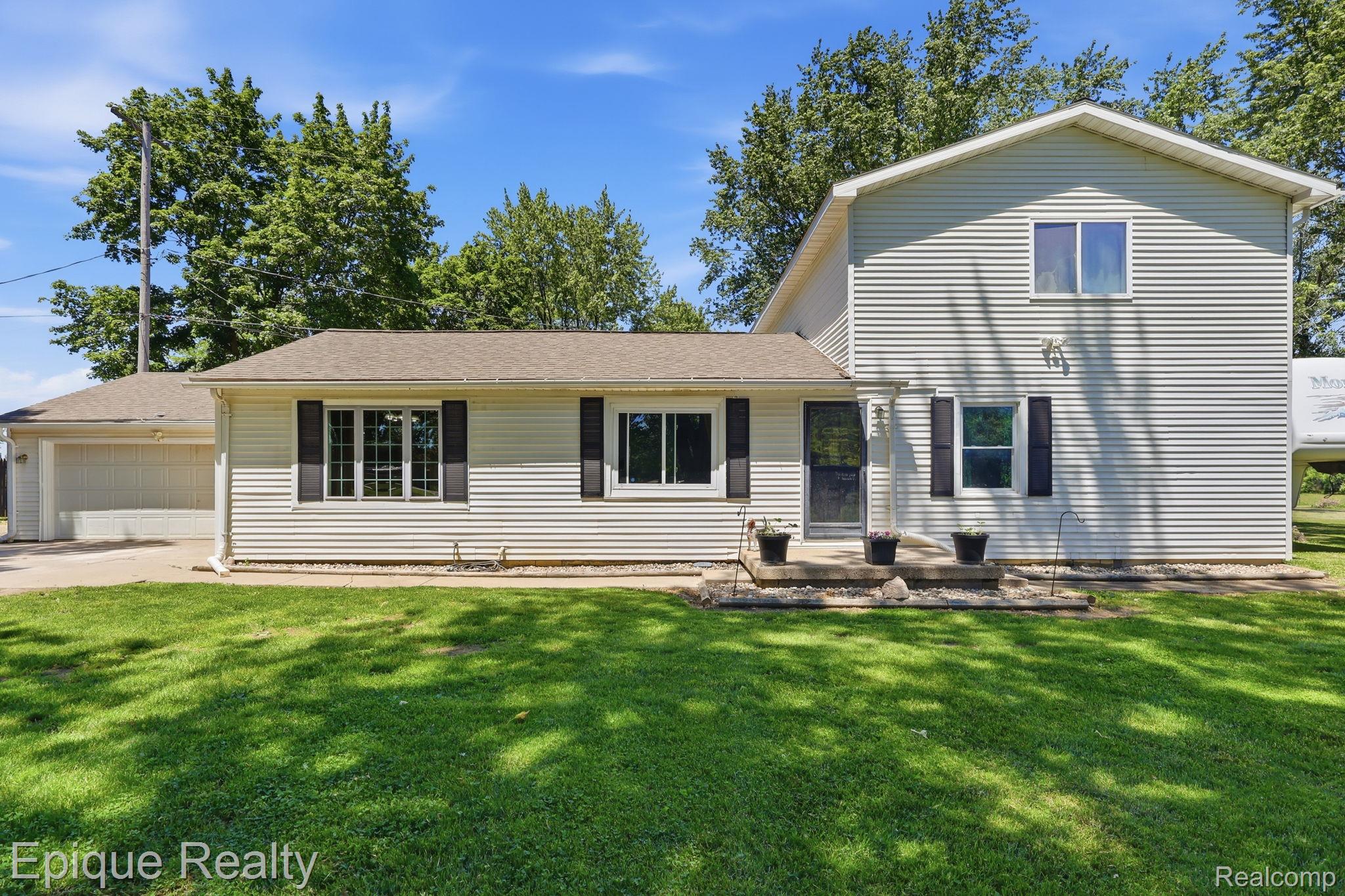 12376 W Reid Road
