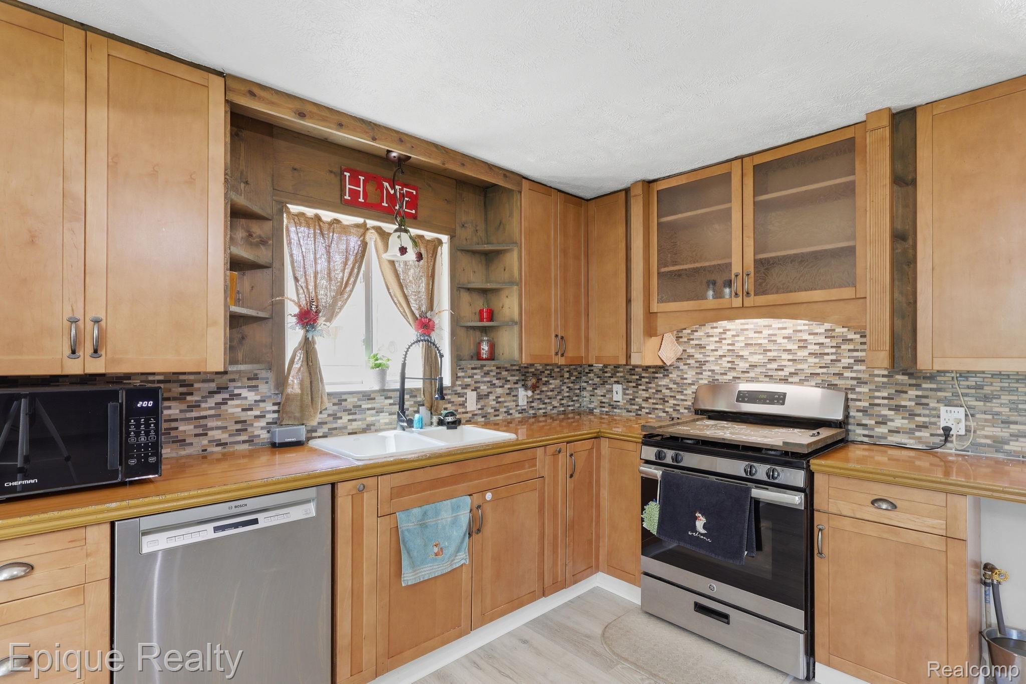 12376 W Reid Road
