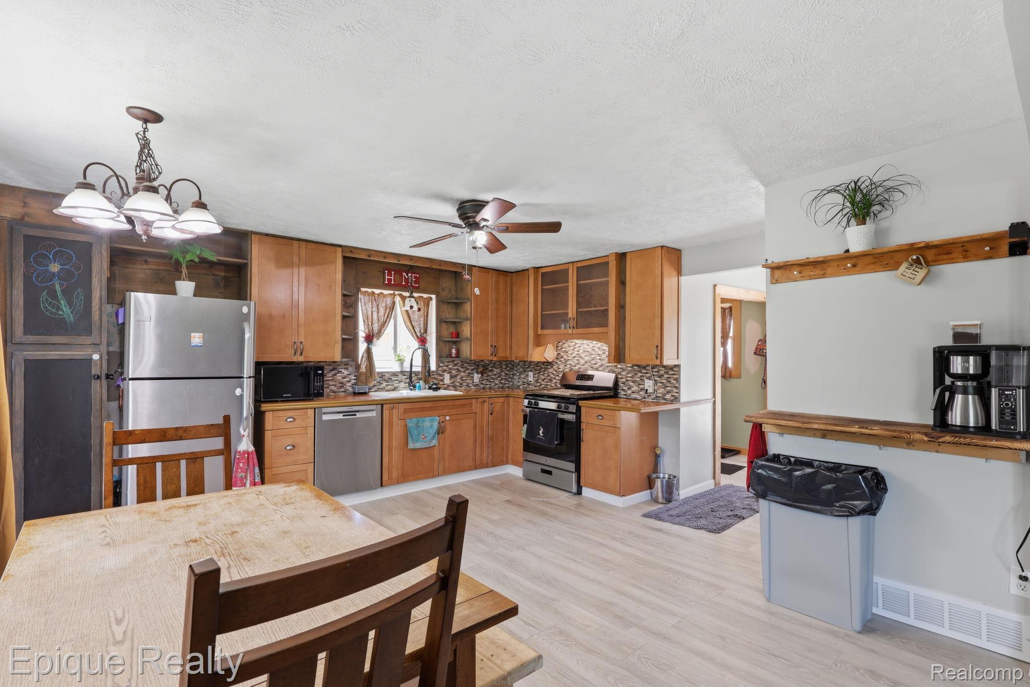 12376 W Reid Road