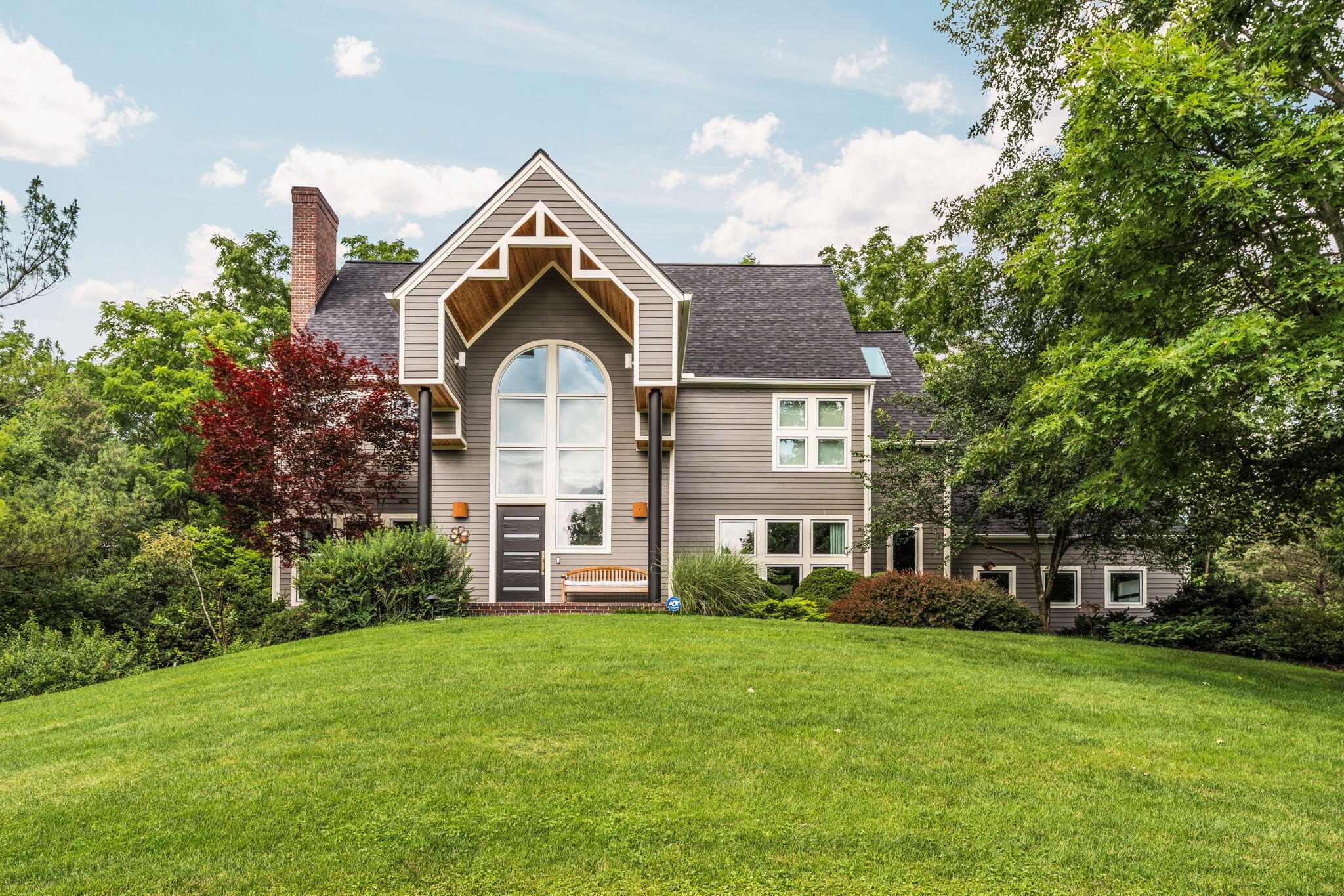 2529 Thornapple Drive