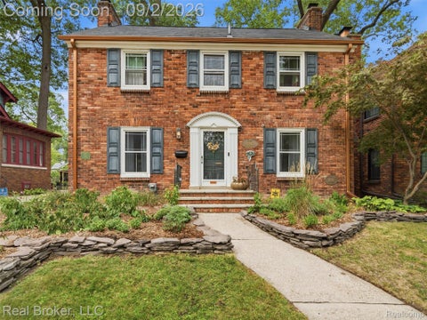 Tiny photo for 446 W Drayton Street, Ferndale City, MI 48220 (MLS # 20261068901)