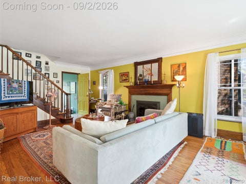 Tiny photo for 446 W Drayton Street, Ferndale City, MI 48220 (MLS # 20261068901)