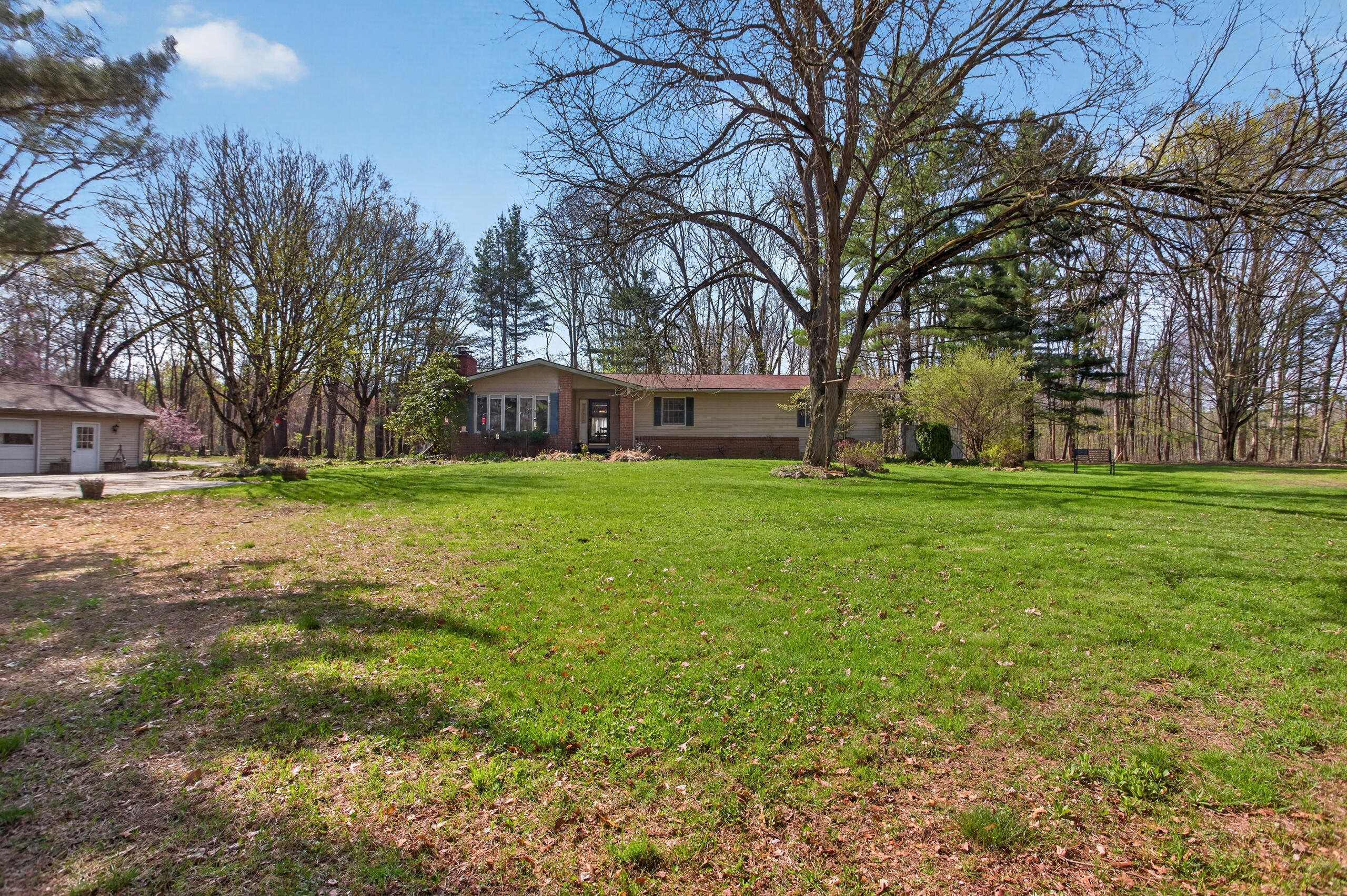 9437 Fisk Road