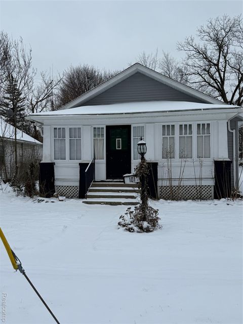 101 Bowen Avenue Battle Creek City MI 49037