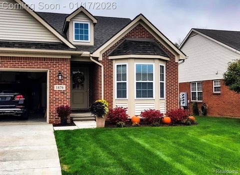 1876 Genoa Circle Genoa Township MI 48843